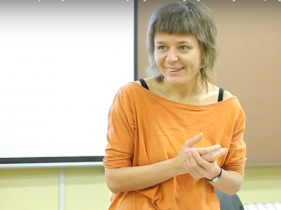 fotografia prowadzącej seminarium